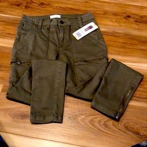 JOIE 2/26 LENGTH PARK CARGO PANTS JEANS, COLOR BEETLE, CONTEMPORARY FIT